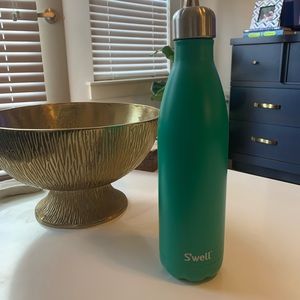 Swell Water Bottle